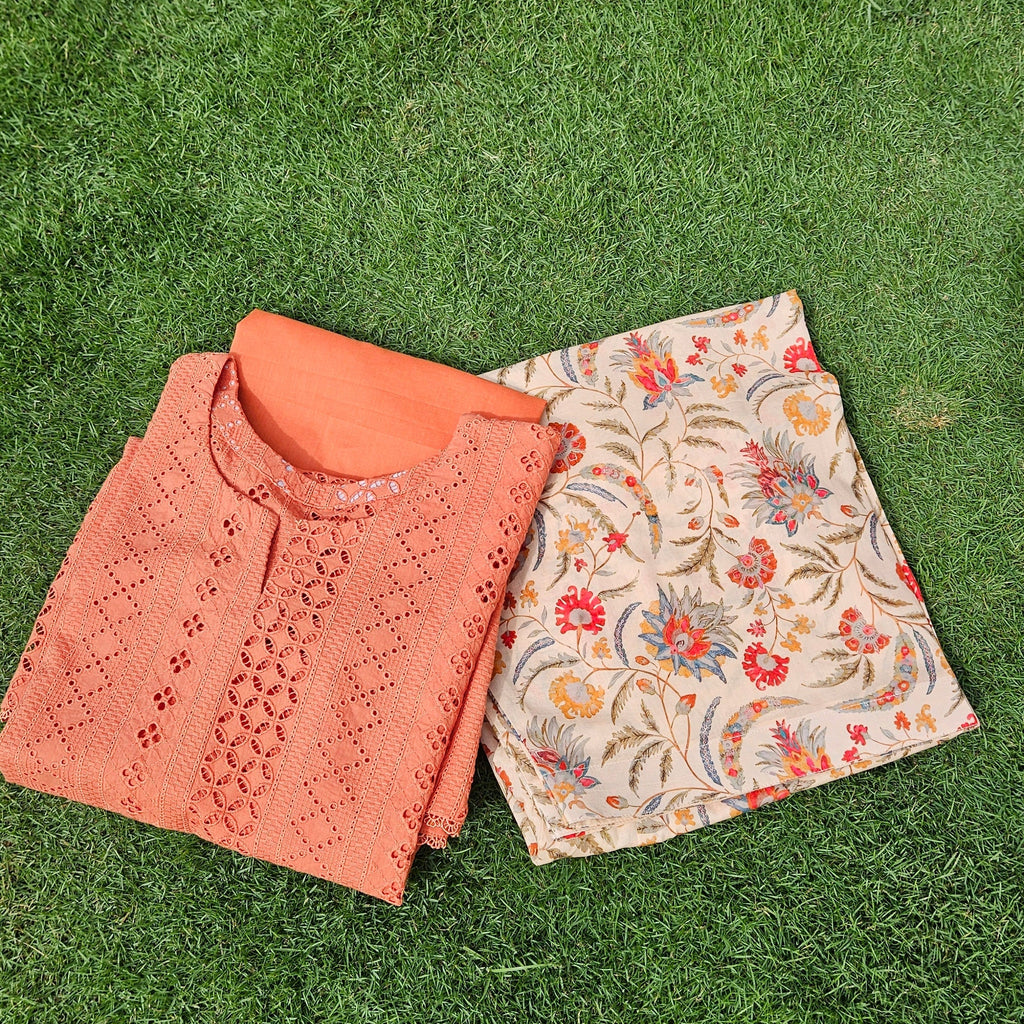 Rustic Chicken Kari Shirt & Shalwar