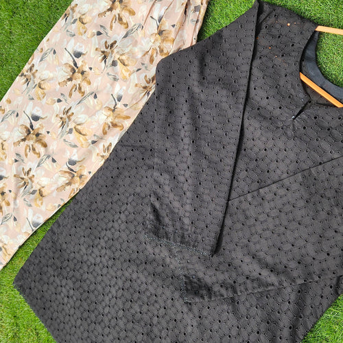 Black & Floral Beige
