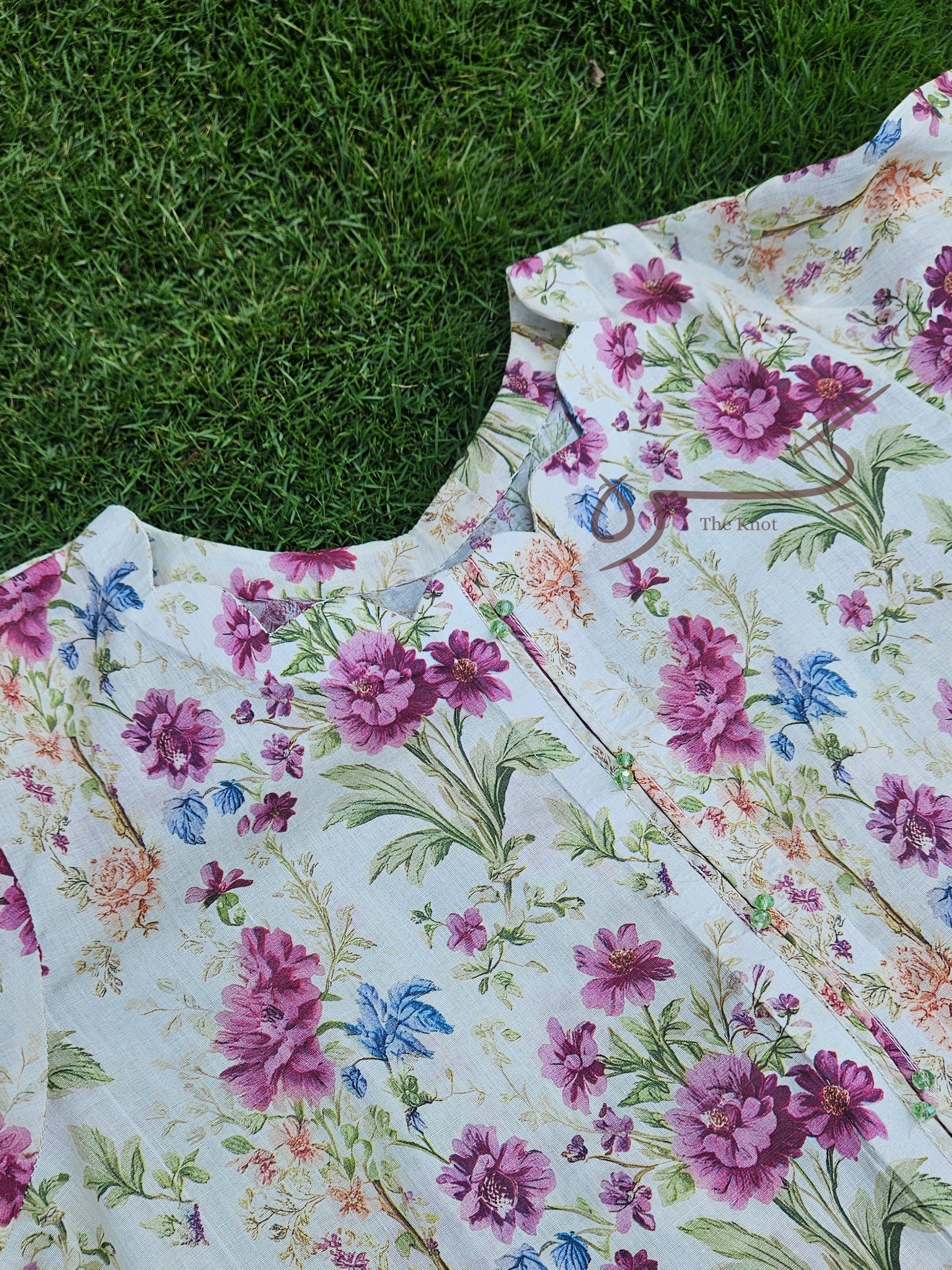 Off-White Floral Qameez & Trouser