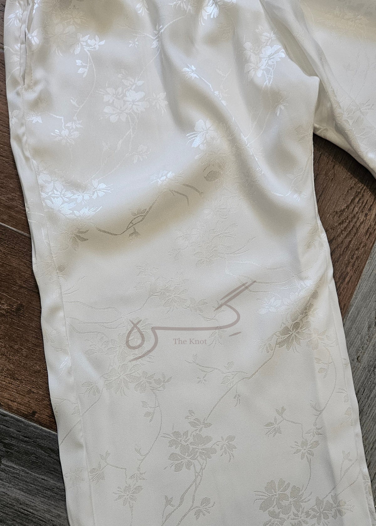 Girls' red silk top with white trousers, Giraah kids – photo 5